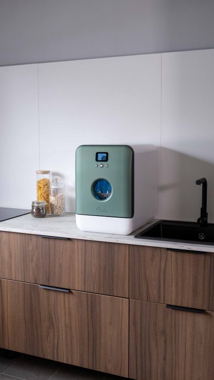 Bob - design eco mini-oppvaskmaskin med front i grønn krom / skrog i hvit  - dishwasher front chrome green / body white - Bilde 2